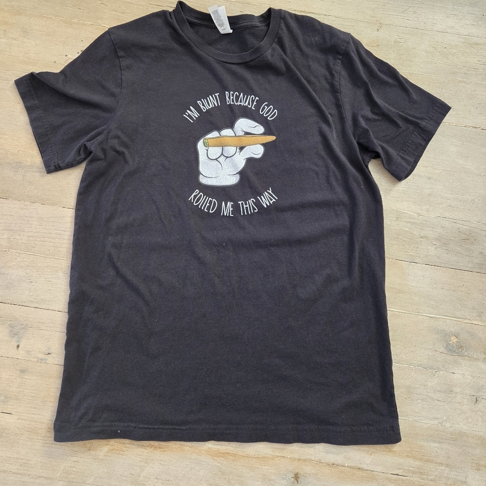 Black t-shirt